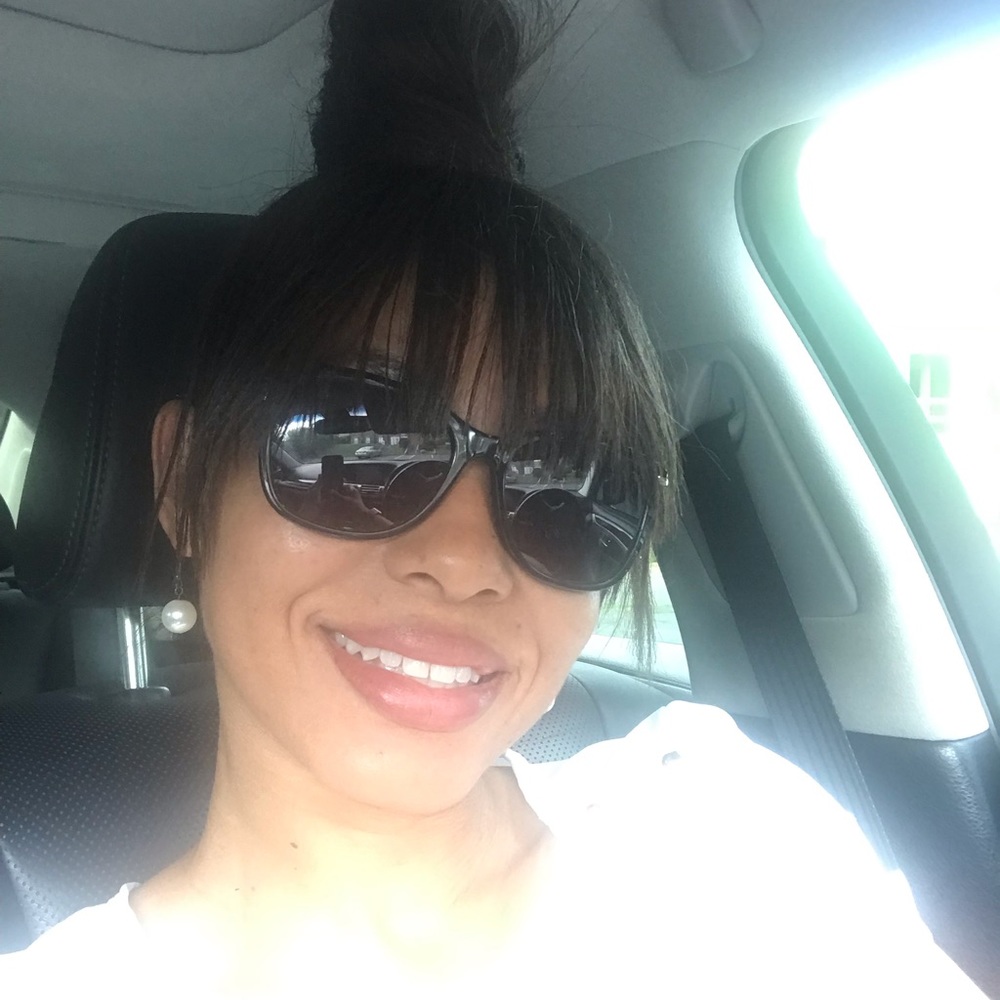 Meet your Posher, Rebecca